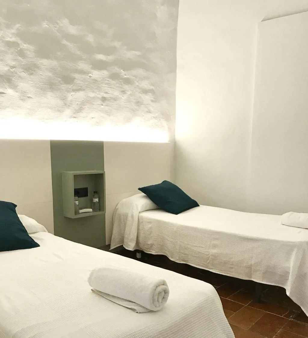 Room, Hostal L'Estrella, Costa Brava