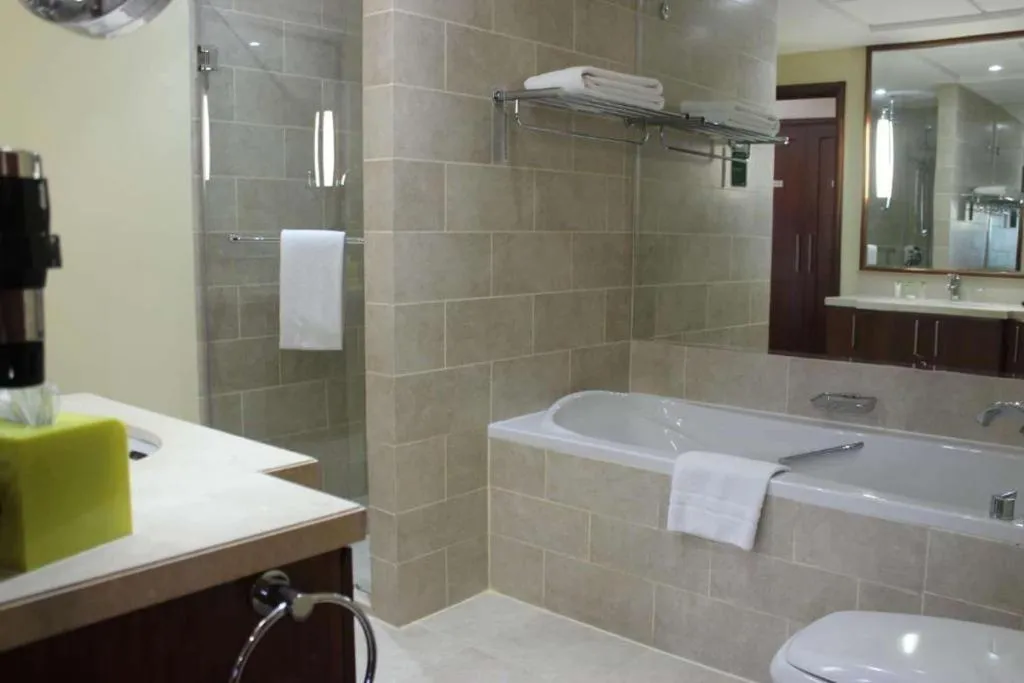 Room, Ramada Downtown Dubai, Dubai