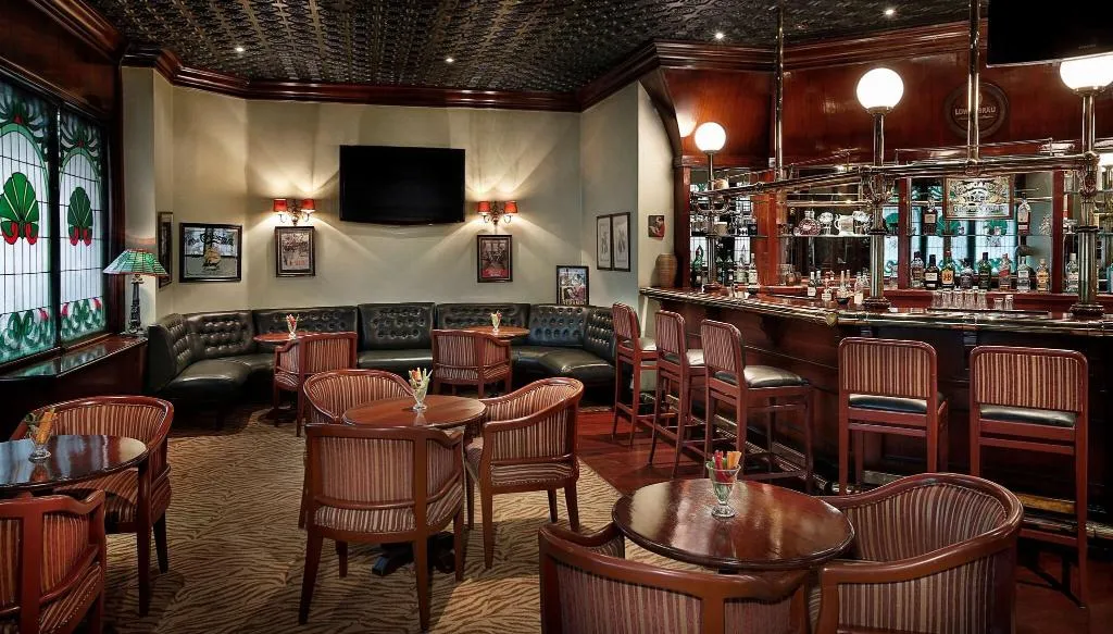 Bar, Ramses Hilton, Cairo