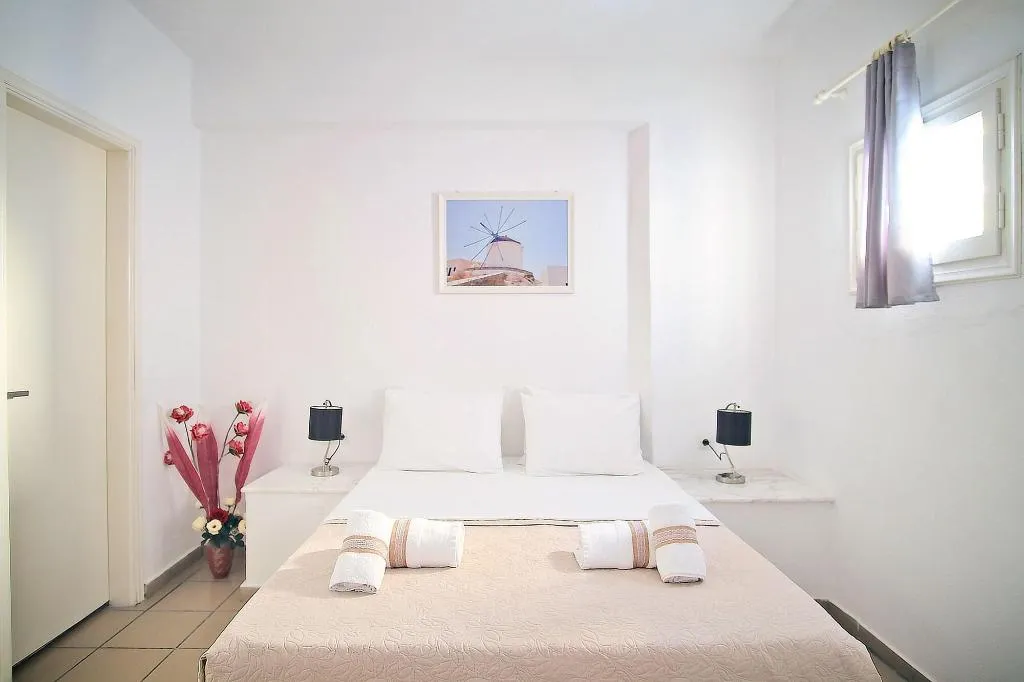 Room, Kritikakis Village Apartments, Santorini