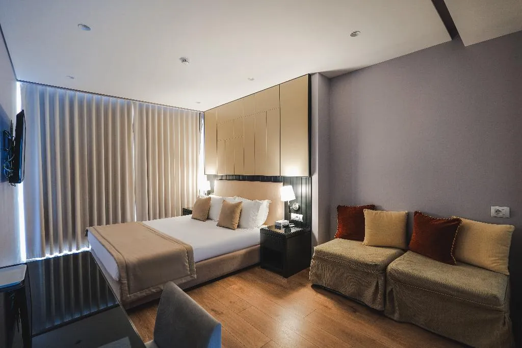 SUITE ONE BED Room, Hotel Oasis, Southern Albania