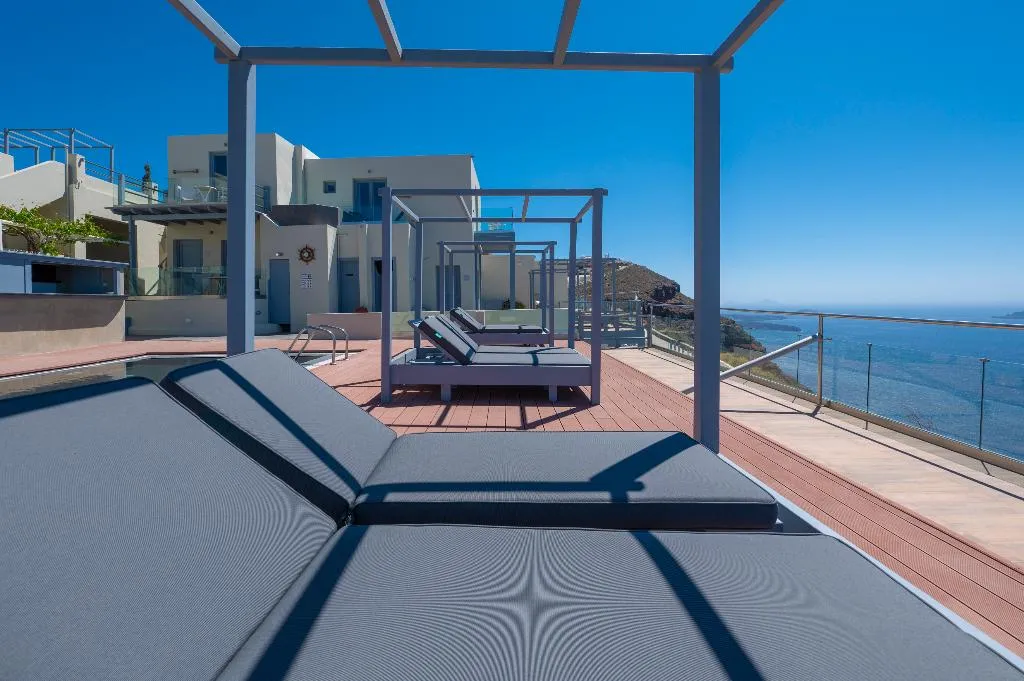General view, Gizis Cliffside Suites, Santorini