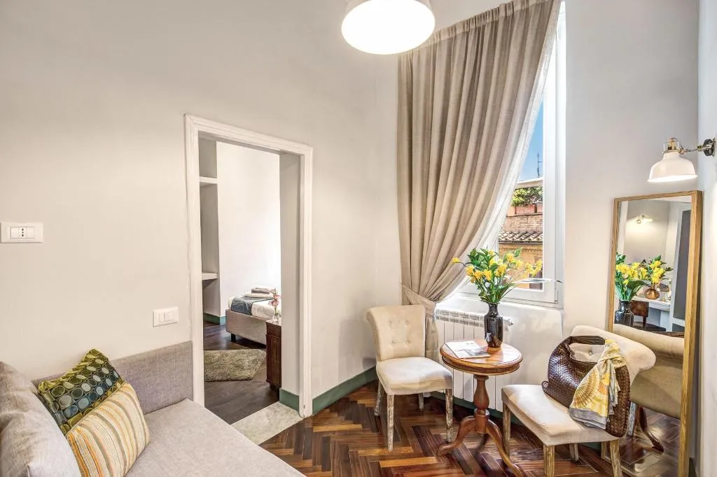 Room, Tree Charme Trilussa, Rome