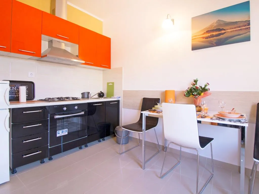 APARTMENT CAPACITY 3 Room, Apartments Dujo, Split