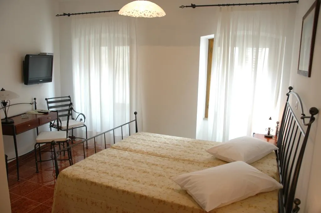 DOUBLE SIDE SEA VIEW Room, Villetta Phasiana, Istria