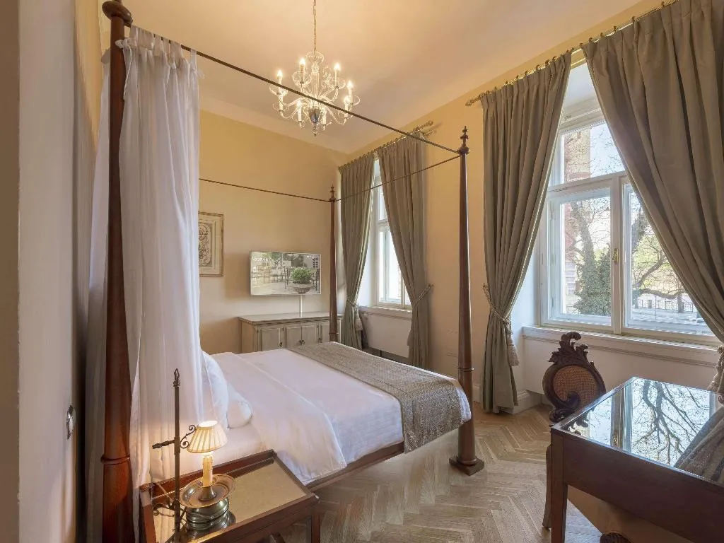 Room, The Mozart Prague, Prague