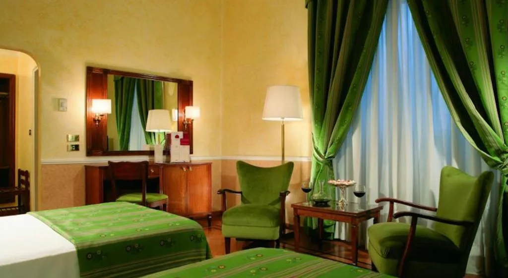 TWIN STANDARD Room, Bettoja Hotel Massimo d'Azeglio, Rome