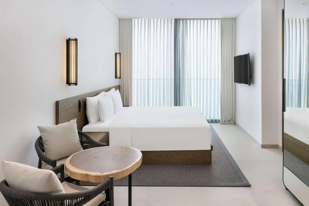 SUITE KING BED ONE BEDROOM  Room, Radisson Beach Resort Palm Jumeirah, Dubai