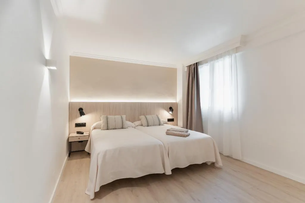 FAMILY ROOM STANDARD Room, Minura Cala Galdana & Apartamentos d´Aljandar, Menorca