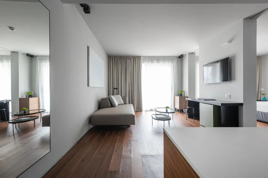 SUITE PARK VIEW Room, Grand Resort Du Lac Et Du Parc, Milan