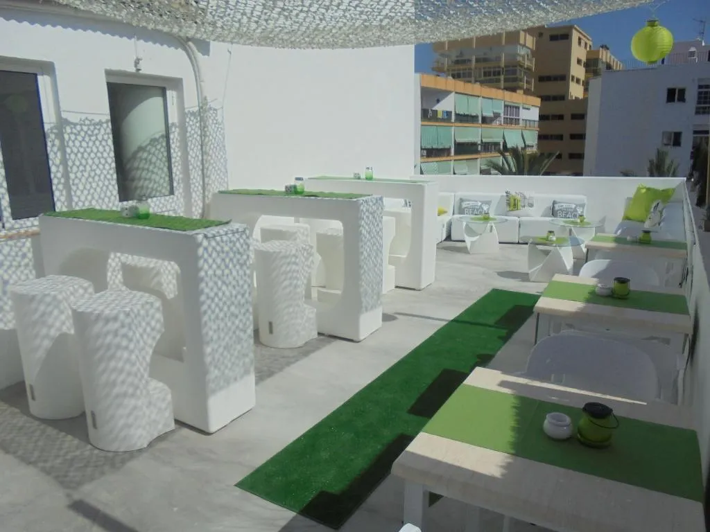 Terrace, Hostal Tak, Costa Del Sol