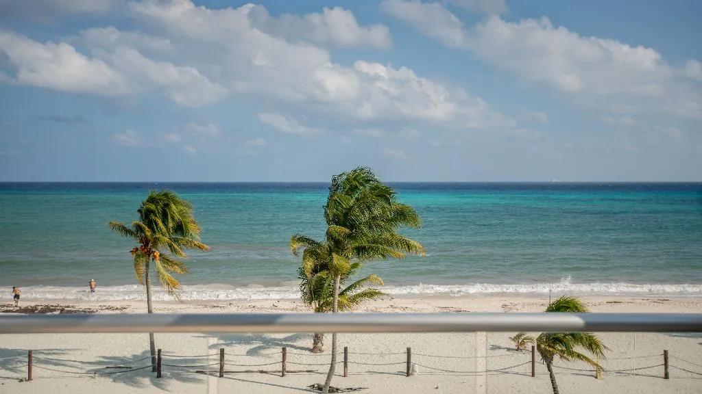 SUITE OCEAN FRONT Room, Mareazul Beach Front Resort Playa del Carmen, Playa Del Carmen