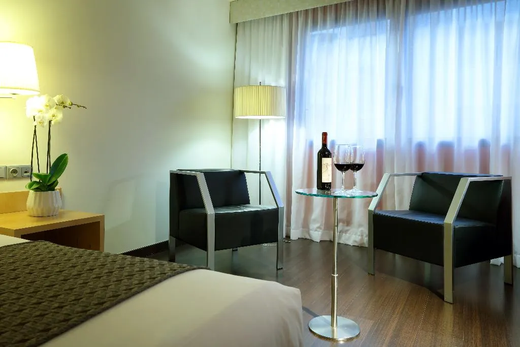 Double or Twin DELUXE Room, Eurostars Centrum Alicante, Costa Blanca
