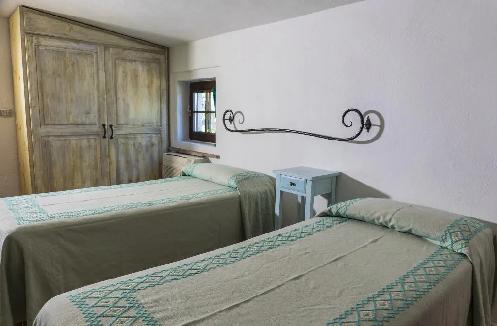 JUNIOR SUITE STANDARD Room, Jaddhu Country Resort, Olbia