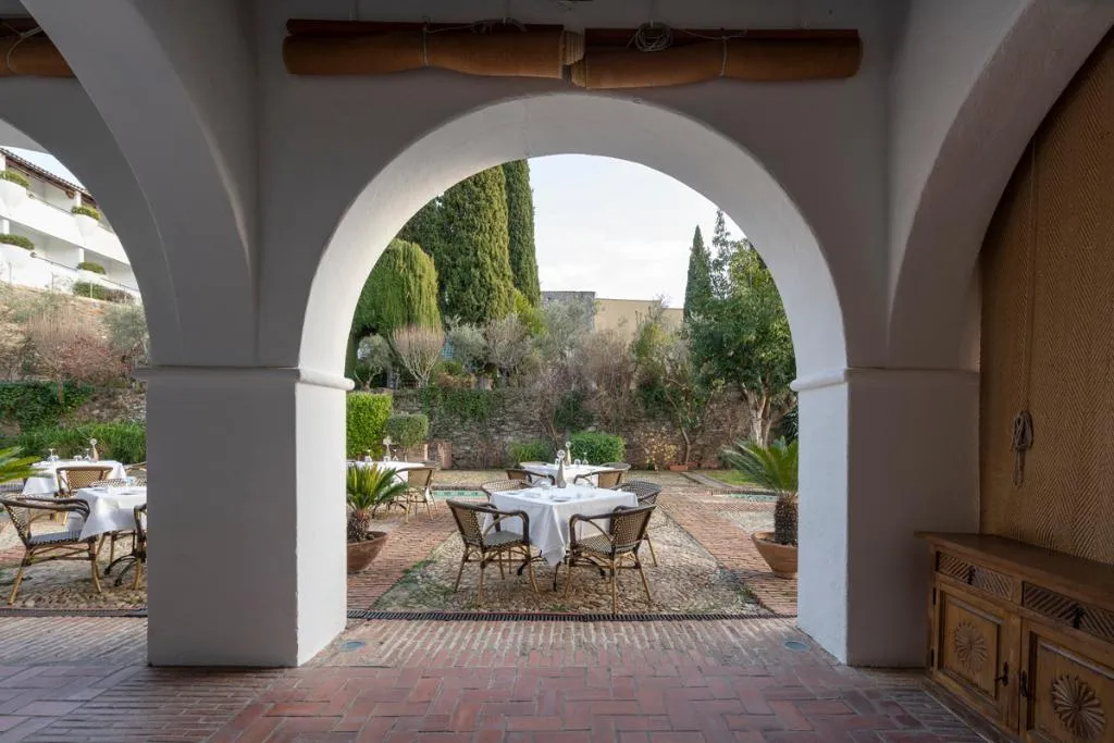 Restaurant, Parador de Guadalupe, Madrid
