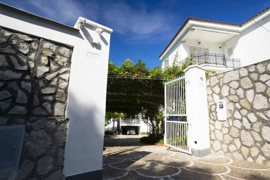 General view, Villa Cettina Boutique Hotel, Naples