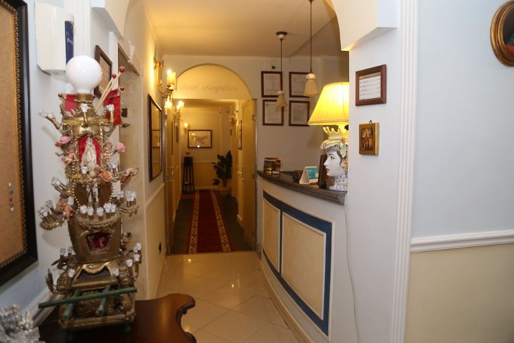 Nuovo Hotel Sangiuliano ***, Catania