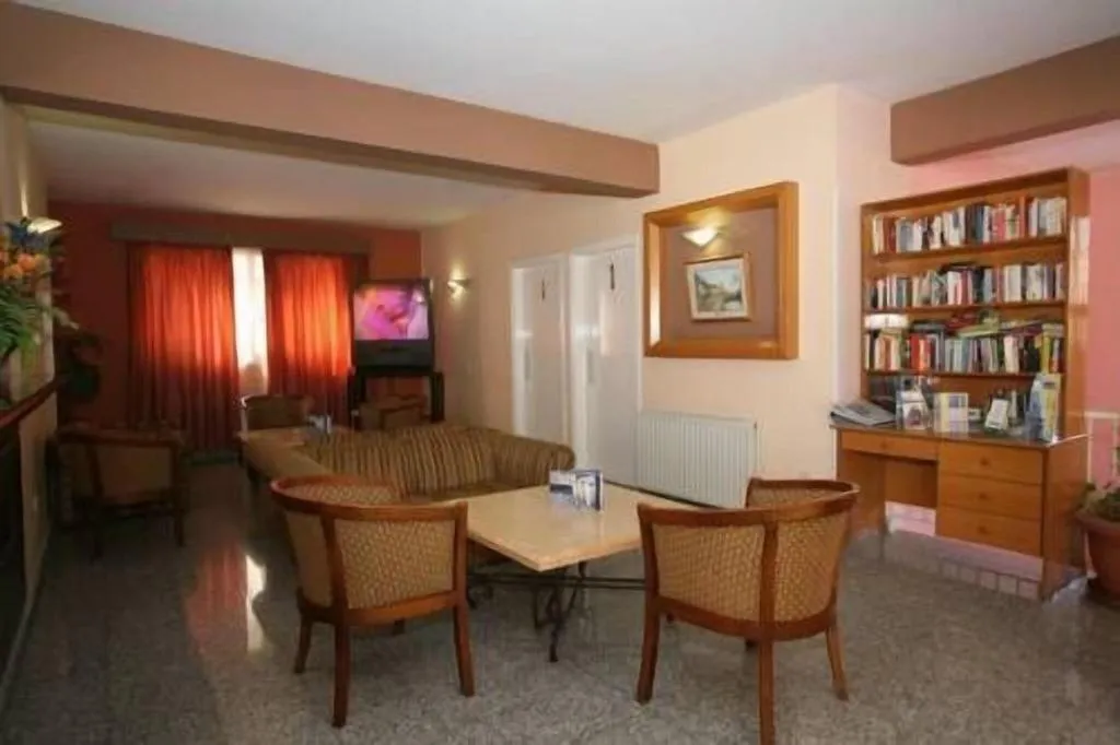Lobby, Valana Hotel Apartments, Cyprus