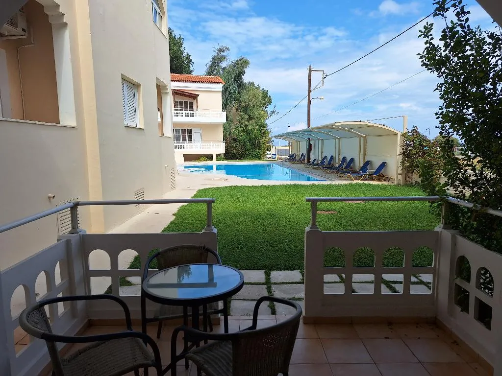 STUDIO TWO BEDS Room, Perla Beach, Crete