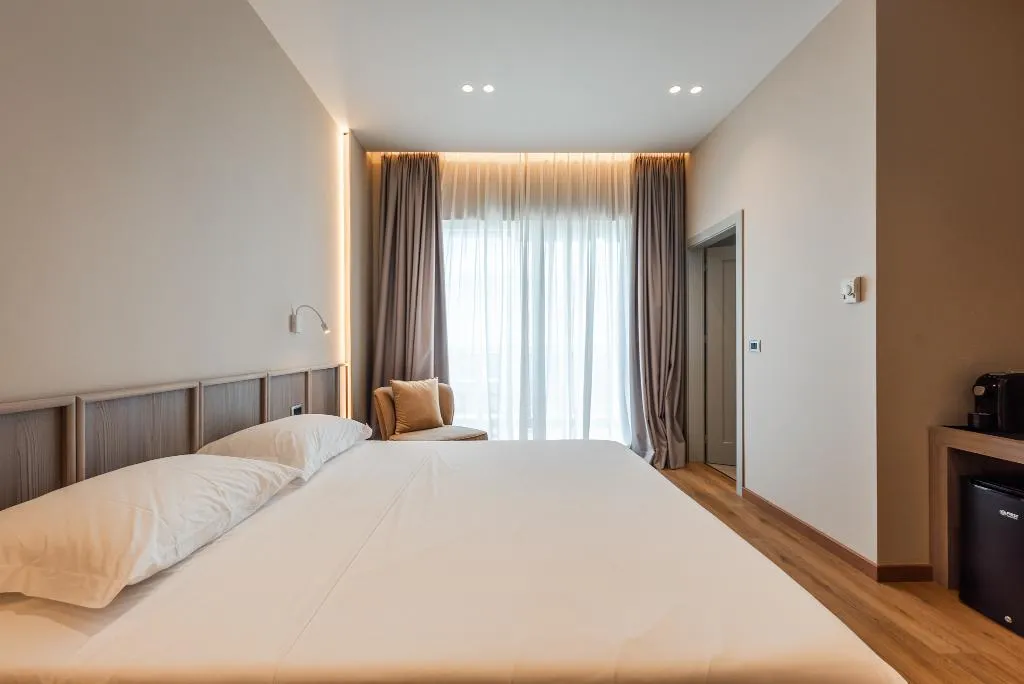 DOUBLE SEA VIEW Room, Aragosta Hotel, Durres