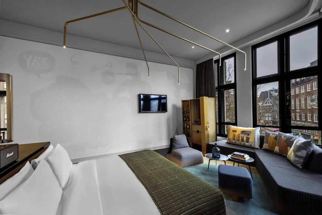 SUITE DELUXE KING BED Room, W Amsterdam, Amsterdam