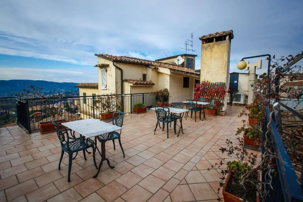 Terrace, Hotel Fortuna, Perugia