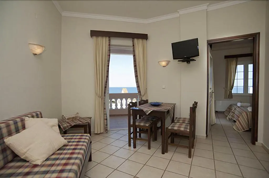 Room, Caretta Beach, Crete