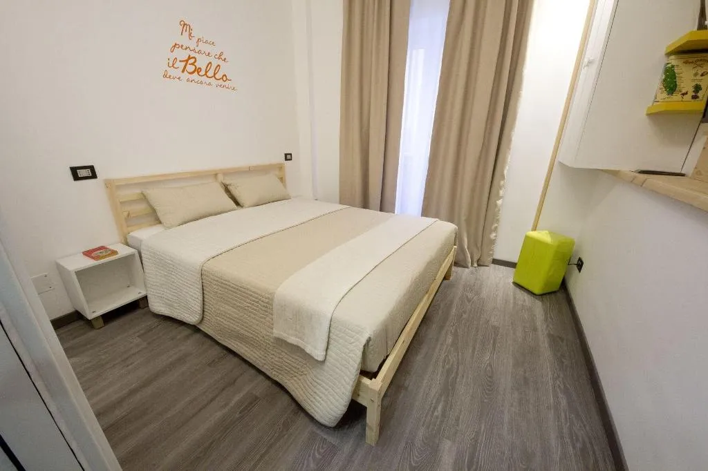Room, NicaDomus B&B, Catania