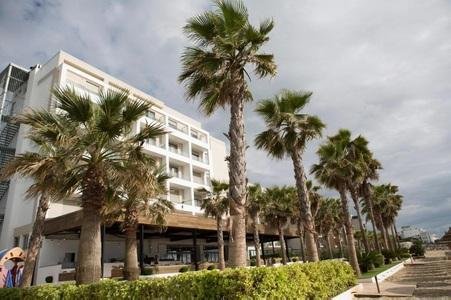 Grint Hotel, Kavaje