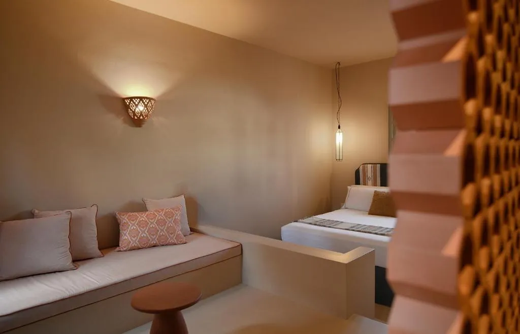 JUNIOR SUITE CAPACITY 3 Room, Terra Verde Oia By K&k, Santorini