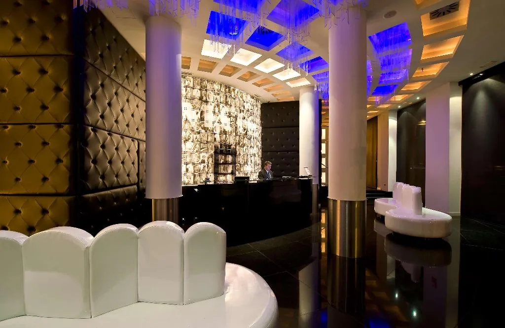 Lobby, Vincci Via 66, Madrid