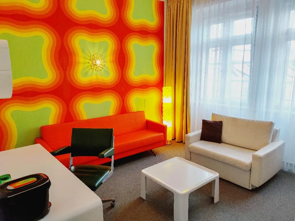SUITE TWO BEDROOMS ONE BATHROOM Room, LH Vintage Design Hotel Sax, Prague