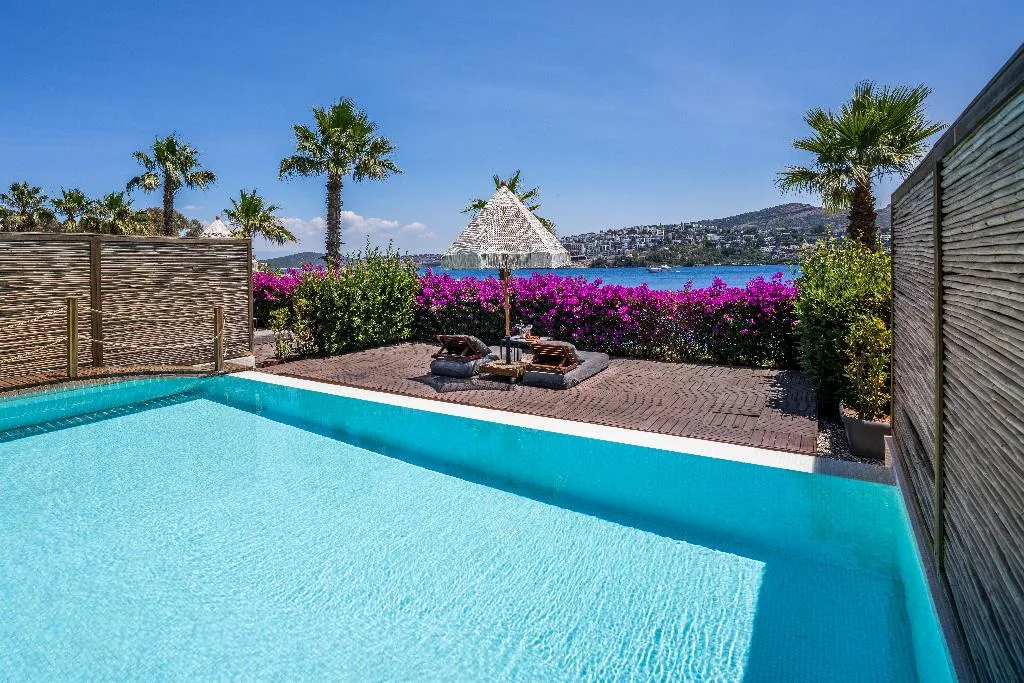 SUITE THREE BEDROOMS THREE BATHROOMS Room, Cape Bodrum Luxury Hotel & Beach, Bodrum