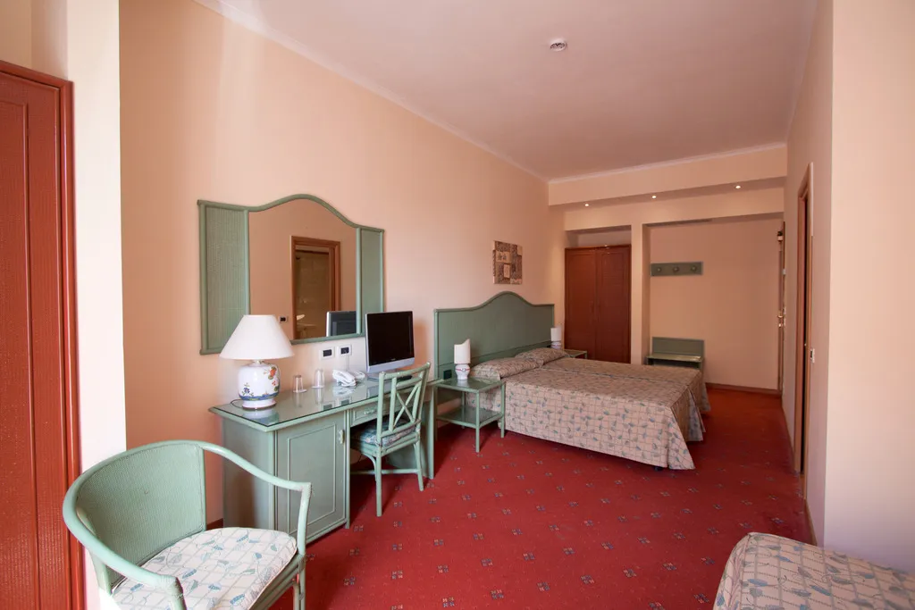 TRIPLE STANDARD Room, Laurentia, Rome