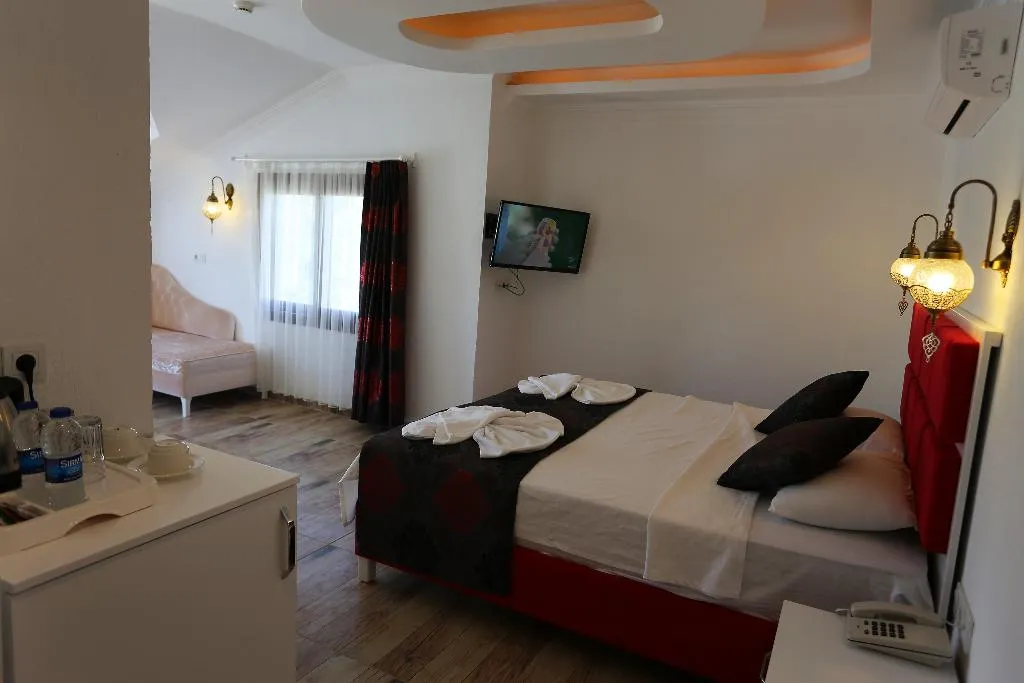 DOUBLE DELUXE OCEAN VIEW ONE BEDROOM Room, Cennet Life Hotel, Dalaman