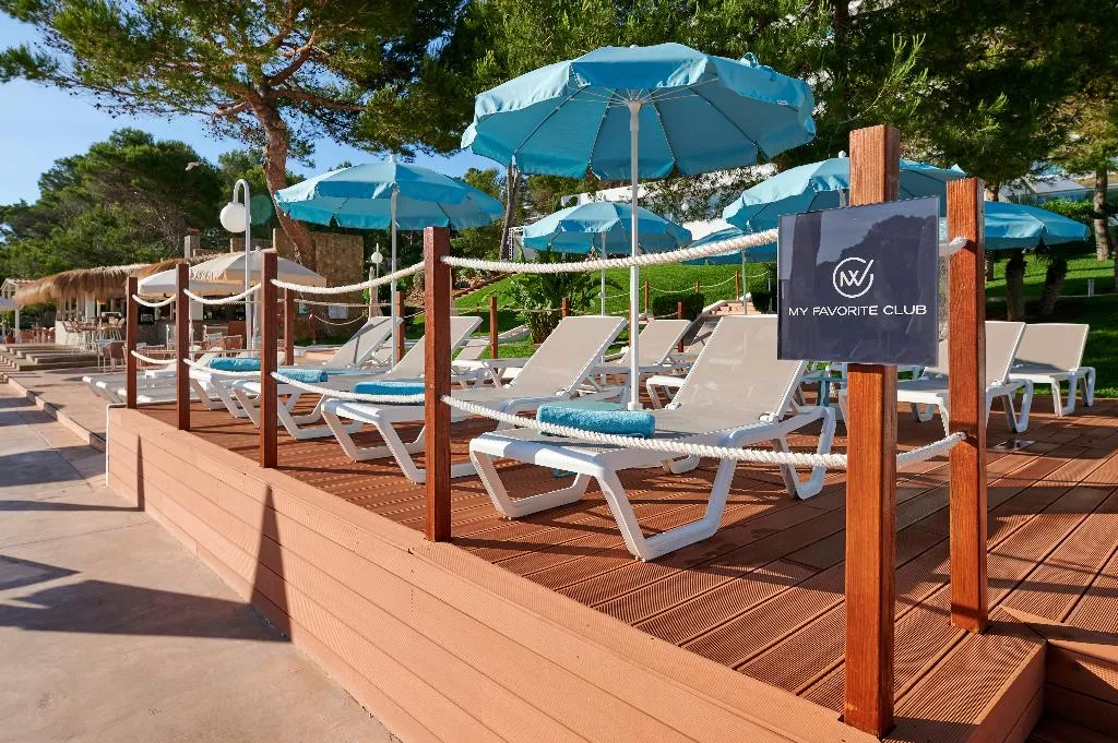 Pool, AluaSoul Hotel Carolina, Majorca