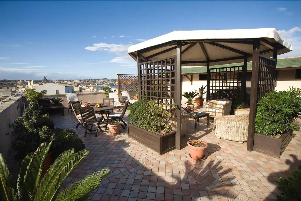 Terrace, Domus Mariae Benessere, Catania