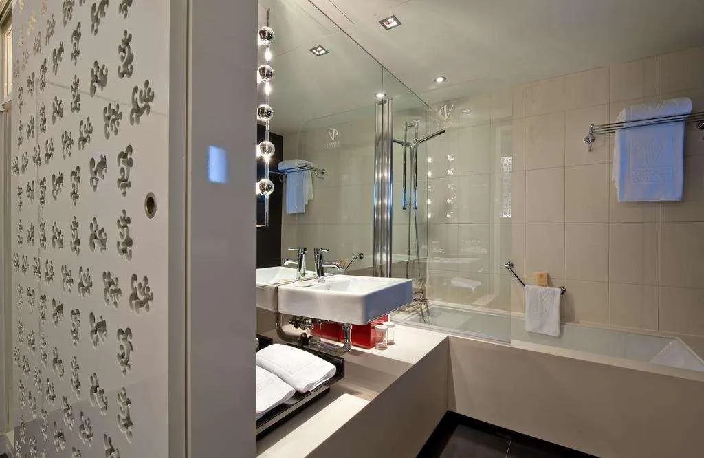Room, Vincci Via 66, Madrid