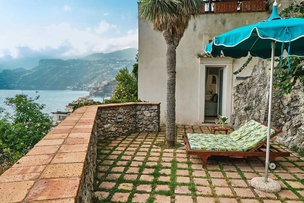 SUITE ONE BED Room, Botanico San Lazzaro, Naples