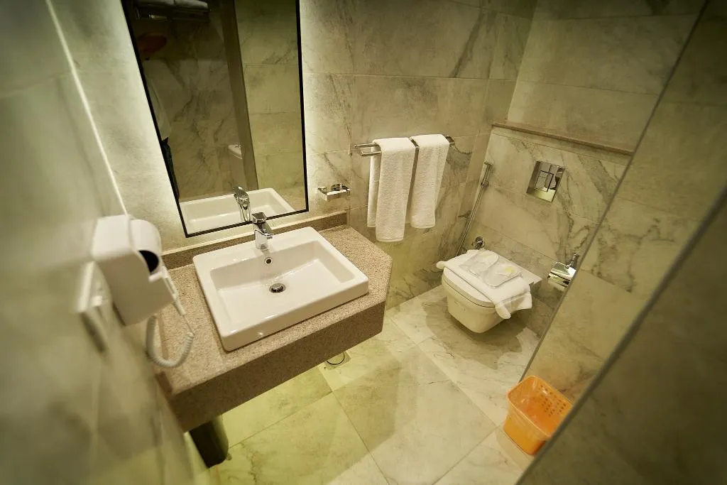 TRIPLE STANDARD Room, Gold's Pyramids Hotel, Cairo
