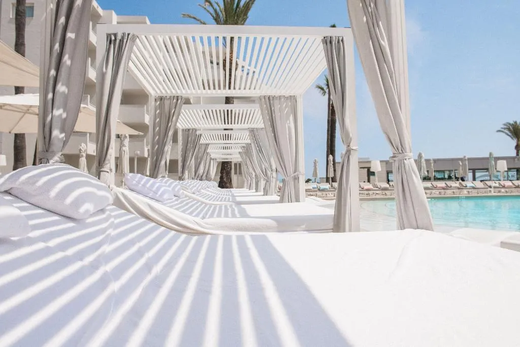 Pool, Hotel Garbi Ibiza & Spa, Ibiza