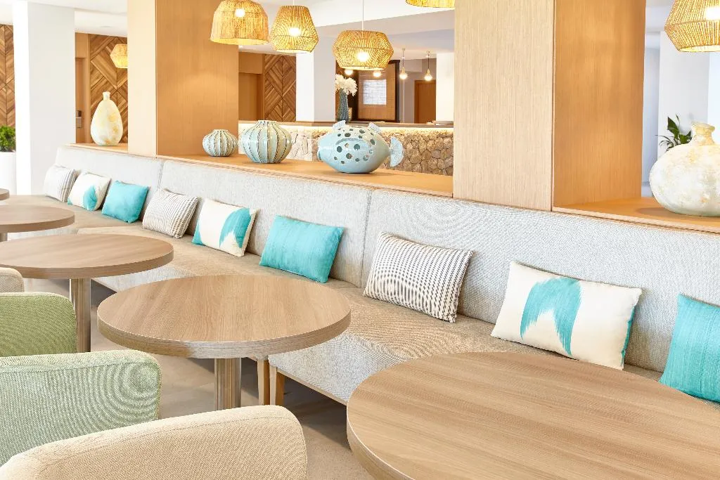 Bar, Universal Hotel Castell Royal, Majorca