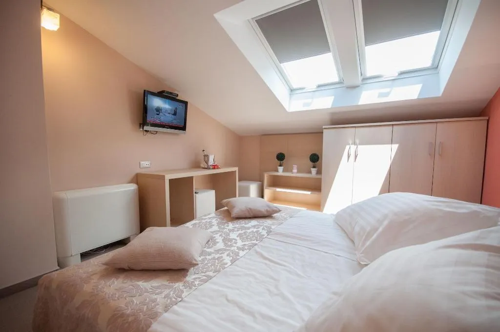Room, Maritimo, Split