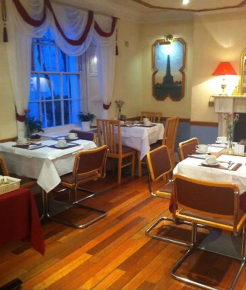 Restaurant, Leeson Bridge Guesthouse, Dublin