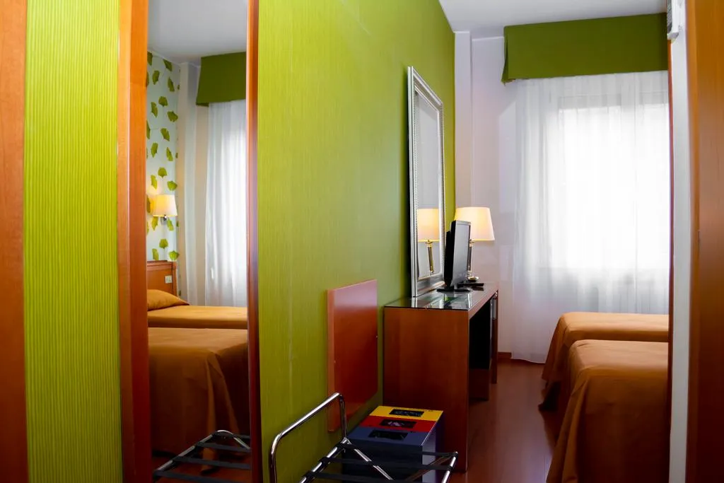 TWIN STANDARD Room, Eco Hotel Milano & Bioriso Restaurant, Milan