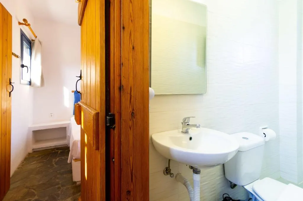Room, Okirroi Villas and Apts, Crete