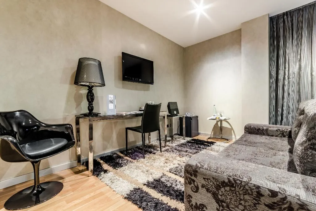 JUNIOR SUITE CAPACITY 1 Room, Eurostars Executive, Barcelona
