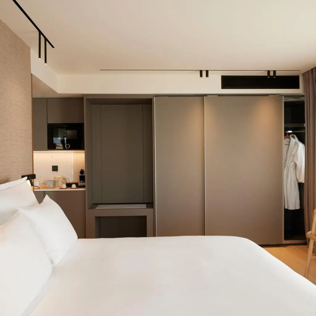 Room, Dusit Suites Athens, Athens