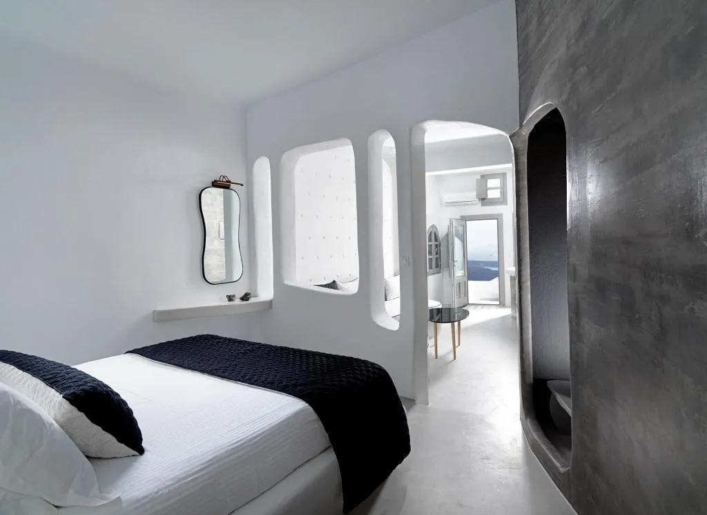 SUITE SEA VIEW KING BED Room, Tholos Resort, Santorini