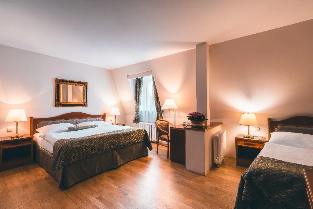 TRIPLE STANDARD Room, Belvedere Hotel Prague, Prague